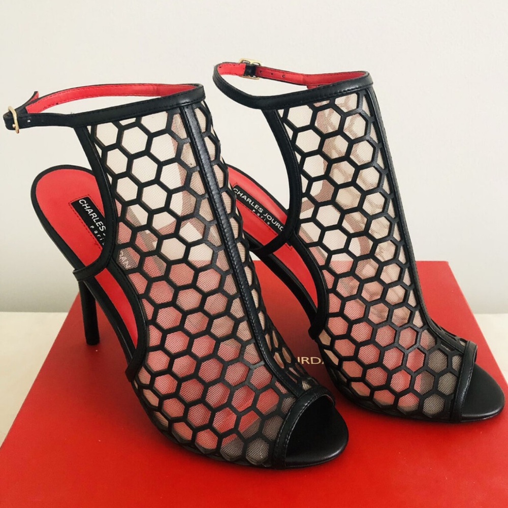 Charles jourdan Paris black shoes
